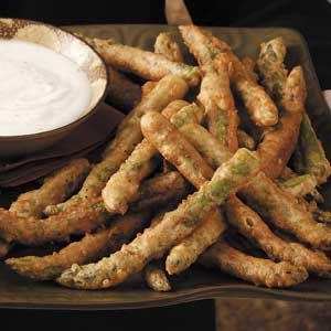 Fried Asparagus, Asparagus Fries, Deep Fried Food, Fried Foods, Asparagus Recipe, Fried Food, Veggie Dishes, Beignets, Social Club