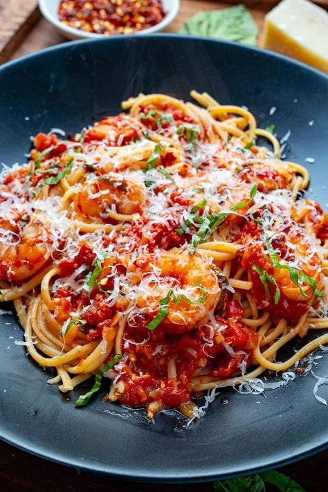 Shrimp Fra Diavolo, Shrimp Pasta Dishes, Sushi Bowl Recipe, Fra Diavolo, Weekly Dinner Menu, Shrimp Pasta, Dinner Dishes, Dinner Menu, Shrimp Recipes