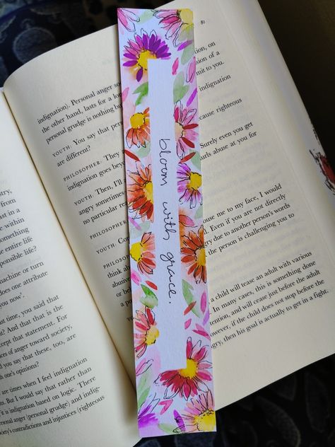 Easy watercolor bookmark ,floral bookmark,spring,autumn, potpourri, September,coneflower, bookmark with quotes Bookmark With Quotes, Autumn Potpourri, Spring Bookmarks, Painted Floral Wreath, Rose Sketch, Watercolor Birthday Cards, Watercolor Calligraphy, Watercolor Books, Daisy Love