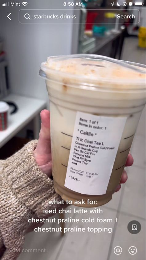 Chai Starbucks, Chai Tea Latte Starbucks, Starbucks Holiday Drinks, Cold Starbucks Drinks, Iced Chai Latte, Starbucks Secret Menu Drinks, Starbucks Secret, Starbucks Menu, Iced Chai