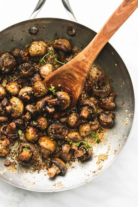 Quick and easy 15-minute sautéed garlic butter mushrooms are bursting with flavor and make the perfect side dish or appetizer for any dinner recipe. Butter Mushrooms, Easy Vegetable Recipes, Garlic Butter Mushrooms, Butter Pasta, Veggie Side Dishes, Healthy Side Dishes, Mushroom Recipes, Portobello, Garlic Butter