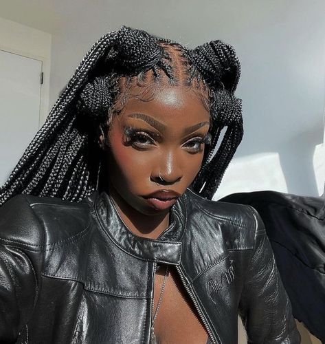 Alternative Braids Black Women, Creative Box Braids Hairstyles, Unique Hairstyles Black Women, Creative Hairstyles For Black Women, Afrocentric Hairstyles, Hair Expo, Big Box Braids Hairstyles, Long Face Hairstyles, Protective Hairstyles Braids