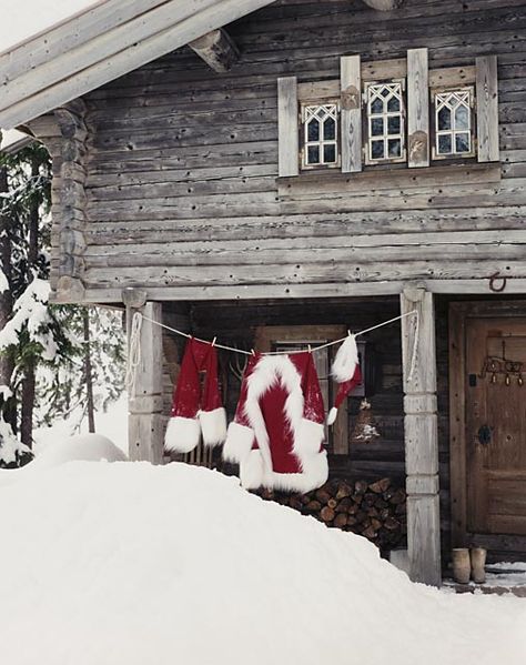 Natal Country, Joulun Aika, God Jul, Noel Christmas, Merry Little Christmas, Christmas Love, Country Christmas, Clothes Line, Christmas Joy