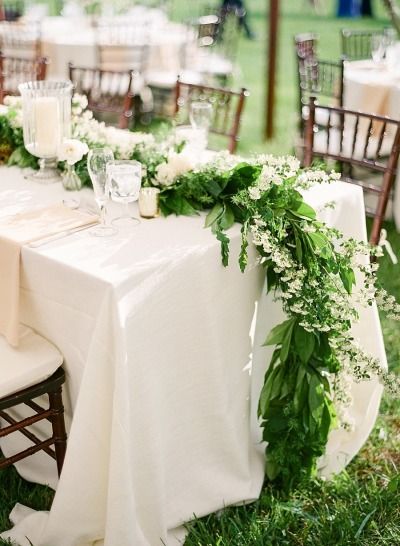 This kind of garland has a serious way to our hearts: http://www.stylemepretty.com/2014/08/28/simply-romantic-summer-backyard-wedding/ | Photography: Lauren Fair - http://www.laurenfairphotography.com/ Romantic Backyard, Summer Table Runner, Table Garland, Beautiful Wedding Reception, Green Wedding Colors, Summer Backyard, Floral Table Runner, Table Runners Wedding, Wedding Table Decorations