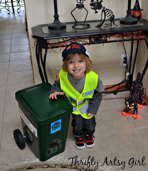 Take Out the Trash: DIY Toddler Sized Wheeled Trash Can and Garbage Man Costume ~ Thrifty Artsy Girl Garbage Man Costume, Entertaining Toddlers, Owl Bathroom, Garbage Truck Party, Vision Wall, Take Out The Trash, Truck Diy, Artsy Girl, Halloween Post