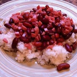 Red Beans and Rice with SPAM(R) - Allrecipes.com. Try with black beans, adding onions, green peppers. maybe top with salsa. Brown spam before. Rice With Spam, Red Beans And Rice Recipe Easy, Chef John Recipes, Red Beans N Rice Recipe, Spam Recipes, Beans And Sausage, Types Of Sushi, Red Beans And Rice, Spicy Seasoning