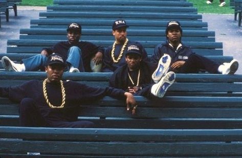 N.w.a Aesthetic, Nwa 90s, N.w.a Straight Outta Compton, 90s Rappers Aesthetic, 90s Rappers, Hip Hop 90s, Outta Compton, Hip Hop Classics, Straight Outta Compton