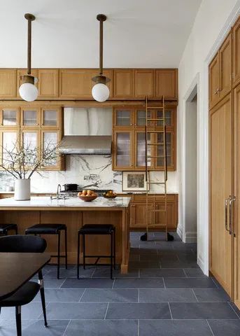 Alyssa Kapito, Slate Floor Kitchen, Slate Kitchen, Slate Flooring, New York Apartment, Design Del Prodotto, Large Kitchen, Wood Kitchen, Wood Cabinets