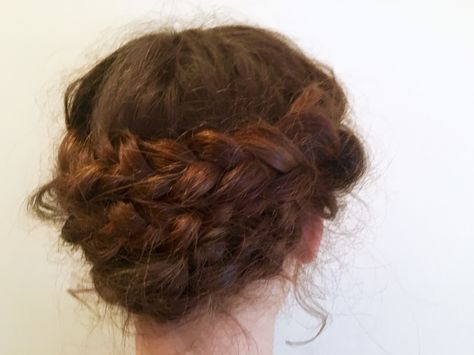 Milkmaid Hair, Aesthetic Surgeon, Medieval Hairstyles, Milkmaid Braid, Competition Hair, Victorian Hairstyles, Natural Beauty Tips, Mermaid Hair, Plaits