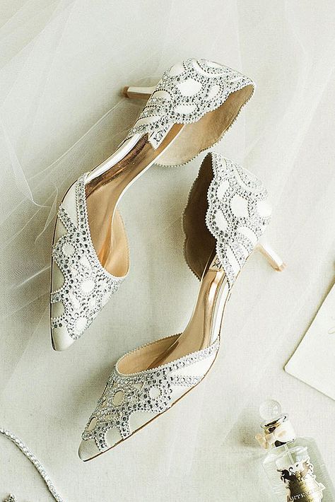 27 Comfortable Wedding Shoes That Are Oh-So-Stylish ❤ comfortable wedding shoes with heels ivory bashful captures photography ❤ See more: http://www.weddingforward.com/comfortable-wedding-shoes/ #wedding #bride Long Beach Wedding Dresses, Comfortable Wedding Shoes, Reception Shoes, Wedding Shoes Vintage, Chiffon Wedding Gowns, Long Bridal Gown, Wedge Wedding Shoes, Shoes Bride, Wedding Shoes Comfortable