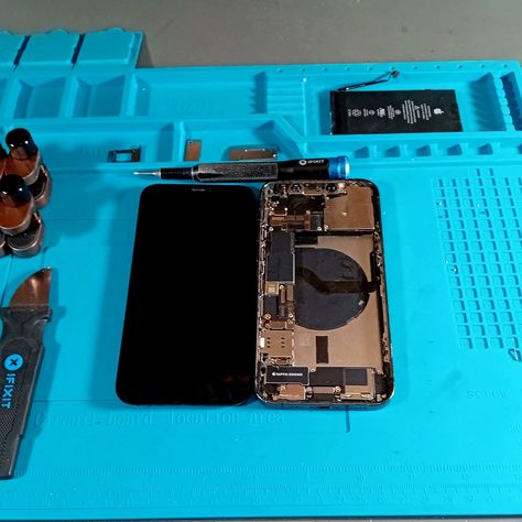 Today on the bench: an iPhone 12 Pro getting a fresh new battery! 🔋✨ #iPhone12Pro #BatteryReplacement #TechRepair #FreshPower #apple #iphone #ios #phone #repair #broken #battery #fix #phonerepair If you need a repair book now: https://38-3d.shop/pages/electronics-repair Iphone Screen Repair, Iphone Repair, Ios Phone, Screen Repair, Iphone Screen, Repair Shop, Phone Repair, Iphone 12 Pro, Phone Accessories