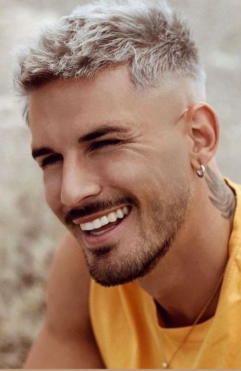 How do you make GREY hair look good men? What is the best haircut to hide GREY hair for men? What hairstyles suit grey hair? Platinum Blonde Hair Men, Very Short Hair Men, Oval Face Men, Bleached Hair Men, Short Bleached Hair, Short Textured Hair, Men Blonde Hair, Crop Haircut, Grey Hair Men