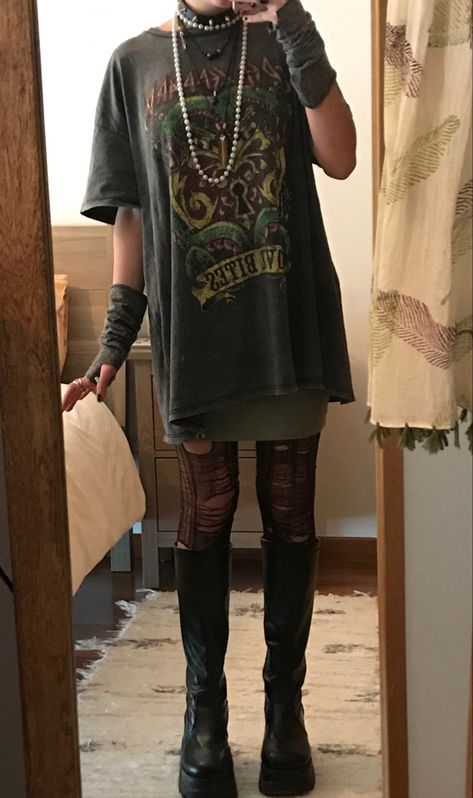 Grunge Alt Outfits, Forest Grunge Outfit, Boho Grunge Outfits, Fairy Grunge Outfit, Estilo Dark, Mode Grunge, Alt Outfits, Fasting Diet, Wardrobe Tips