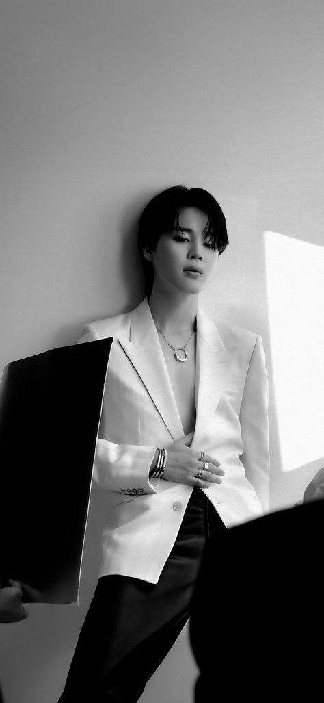 Jimin With Suit, Jimin Suit, White Suit, Tiffany And Co, Kpop Wallpaper, Tiffany & Co., Park Jimin, Bts, White