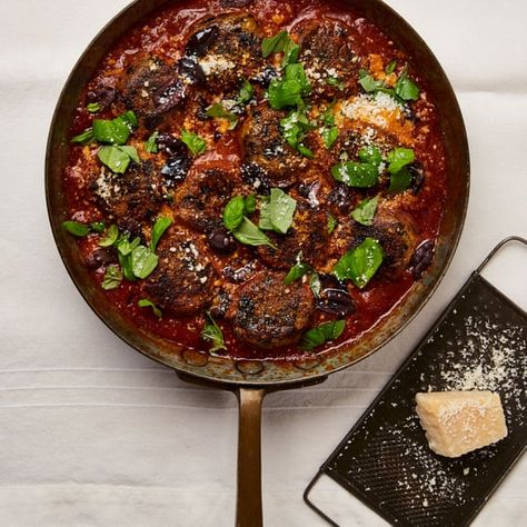 Try rich aubergine and ricotta balls or gnocchi with miso butter as mains, and finish with spiced rum and currant dumplings in a caramel sauce Ottolenghi Aubergine, Ricotta Dumplings, Dumpling Recipes, Yotam Ottolenghi Recipes, Aubergine Recipe, Ottolenghi Recipes, Miso Butter, Raw Spinach, Potato Ricer