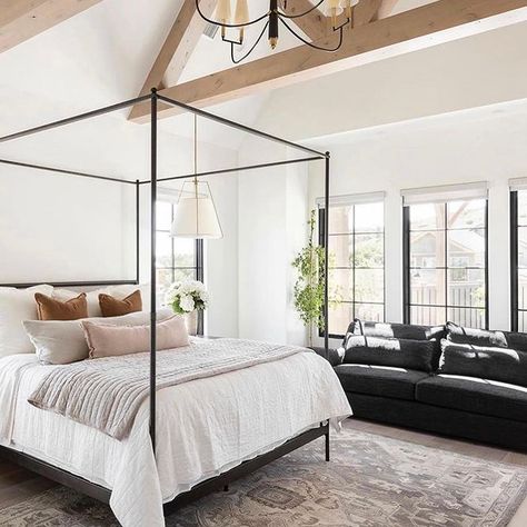 RESTORATION HARDWARE INSPO (@the.rh.effect) • Instagram photos and videos Tailored Style, Guest Bedroom Decor, Bedroom Size, Four Poster, Poster Bed, Vintage Bedroom, Living Room Shop, Canopy Bed, Guest Bedrooms