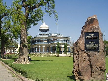 Prayagraj Photography, Prayagraj City, Motilal Nehru, Large Mansion, Parliament Of India, Family Future, Indian Travel, Jawaharlal Nehru, Mother India