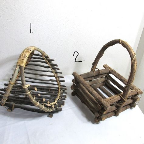 Basket Primitive Rustic Vintage Choice With Bentwood Handles - Etsy Twig Art, Willow Weaving, Decorative Baskets, Diy Home Crafts, Basket Decoration, Vintage Disney, Plant Pot, Wood Shop, Decorative Storage