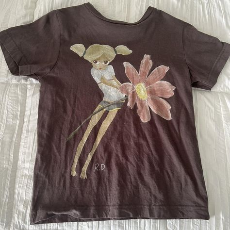 flower child radio dolls baby tee is a size S but... - Depop Radio Dolls, Baby Tee Outfit, Tee Outfit, Flower Child, Baby Tee, Infant Tees, Dolls, Flowers