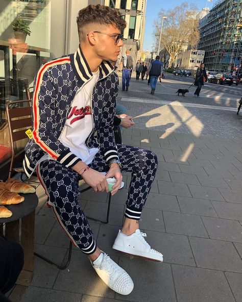 Gucci Aesthetic Outfit Men, Gucci Outfit Men, Gucci Outfit, Georgina Rodriguez, Aesthetic Outfits Men, Swag Outfits Men, Black Men Hairstyles, Mens Casual Dress Outfits, Gucci Men