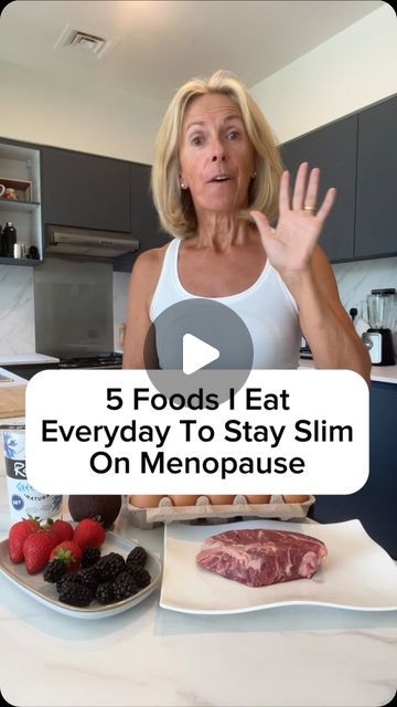 Petra Genco on Instagram: "These are the 5 foods I eat everyday to stay slim on menopause!" Petra Genco Diet, Petra Genco Recipes, Petra Genco, Quick Workouts, Calorie Deficit, Quick Workout, Keto Diet, Healthy Food, Cardio