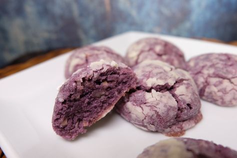 Taro Powder Recipes, Taro Cookies Recipe, Taro Desserts, Taro Cookies, Taro Buns, Taro Dessert, Ube Crinkles, Taro Paste, Thing Aesthetic