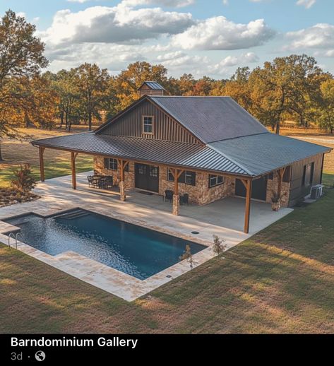 Barndominium With Pool, Countryside Pool, Rustic Farmhouse Plans, Pool Luxury, Simple Pool, Loft House Design, Ranch House Designs, Barn House Design, Cozy Cabins