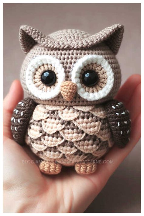 Crochet Owl Amigurumi Free Pattern Crochet Owl Patterns Free, Animiguri Crochet, Free Crochet Owl Patterns, Crochet Owl Pattern Free, Owl Amigurumi Free Pattern, Owl Crochet Pattern Free, Dolls Handmade Diy, Crochet Bird Patterns, Crochet Toys Free Patterns