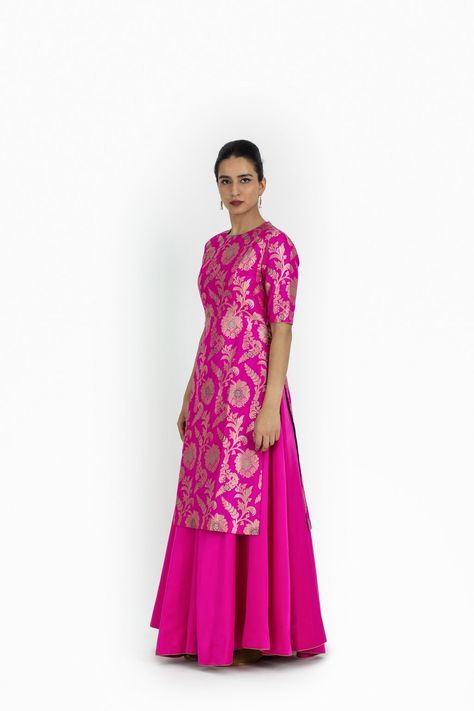 Rani Pink Lehenga, Dress Designs For Stitching, Brocade Lehenga, Indian Dresses For Women, Rani Pink, Zardozi Embroidery, Raw Mango, Be Design, Embroidery Online