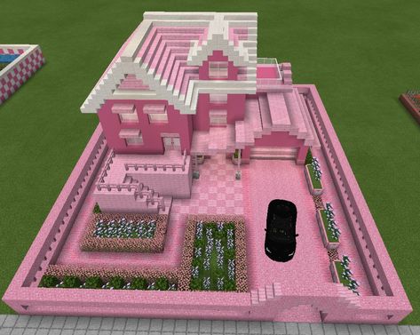 Cute Minecraft Builds Pink House, Cute Girly Minecraft Houses, Small Pink House Minecraft, Mincraft Idea Houses Hello Kitty, Mincraft Idea Houses Kawaii, Pink Mc House, Mc Pink House, Kawaii Minecraft Houses, Hello Kitty Minecraft House