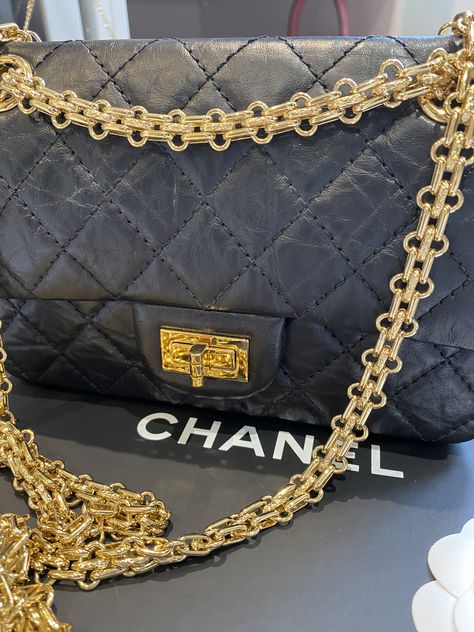 Chanel Mini Reissue 2.55 Chanel Mini, Chanel 2, Chanel Bags, Perfect Bag, Chanel Bag, Chanel Classic, Chanel, Shoulder Bag, Outfit Accessories