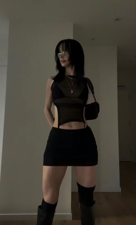 Revealing Outfit Club Aesthetic, Cute Revealing Outfits, Goth Fits Summer, Black Rave Fit, Asian Outfits Korean Fashion, Bodysuit With Skirt, Outfits Hot, Techno Outfit, Gaun Fashion