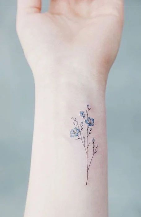 Best Flower Tattoos, Dainty Flower Tattoos, Simbols Tattoo, Blue Flower Tattoos, Tattoo Canvas, Simple Flower Tattoo, Small Tattoos For Women, Flower Wrist Tattoos, Tattoos For Women Flowers