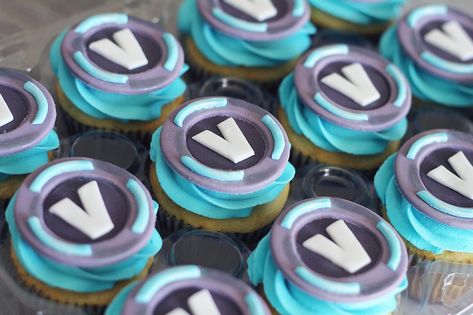 Fortnite Birthday Cupcakes, Fortnite Cupcakes For Boys, Fortnite Cupcake Cake, Fortnite Cupcakes Ideas, Fortnight Cupcakes, 10th Birthday Cakes For Boys, Fortnite Cupcakes, Fortnight Party, Cupcakes Bonitos