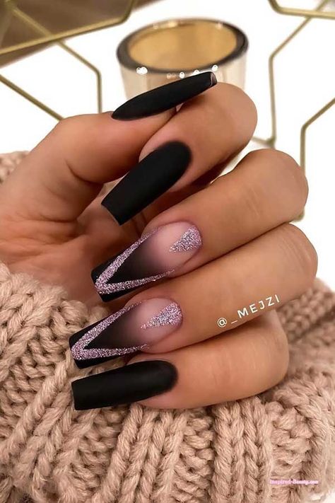 2023 Birthday, Matte Acrylic Nails, Black Nails With Glitter, Matte Black Nails, January Nails, Black Acrylic Nails, Drip Nails, Black Nail Designs, Nail Swag