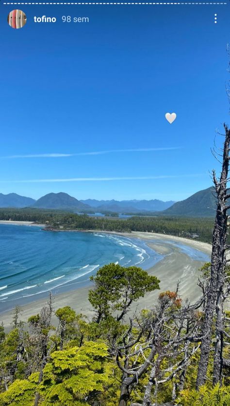 Canada Aesthetic, Tofino British Columbia, Canada Lifestyle, British Columbia Travel, Vancouver City, Island Life Style, Canada Road Trip, Aesthetic Moodboard, Beach Island