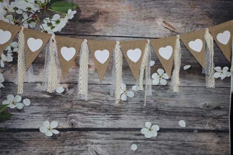 Burlap And Lace Wedding Ideas, Baby Shower Party Decor, Flag Diy, Triangle Banner, Decoration For Wedding, Deco Champetre, Bridal Shower Planning, Valentine Banner, Diy Boho Decor