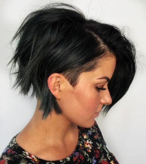 16 Flattering Undercut Bob Haircuts to Consider This Year Short Stacked Bob Haircut With Bangs, Undercut Bob Haircut, Kort Bob, Undercut Hairstyles Women, Undercut Bob, Stacked Bob Hairstyles, Best Bob Haircuts, Stacked Bob Haircut, Bob Hairstyles For Fine Hair