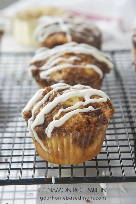 Cinnamon Roll Muffins, Jumbo Muffins, Cinnamon Muffins, Cinnamon Roll Cake, Muffin Tin Recipes, Homemade Muffins, Roll Cake, Breakfast Muffins, Best Recipe