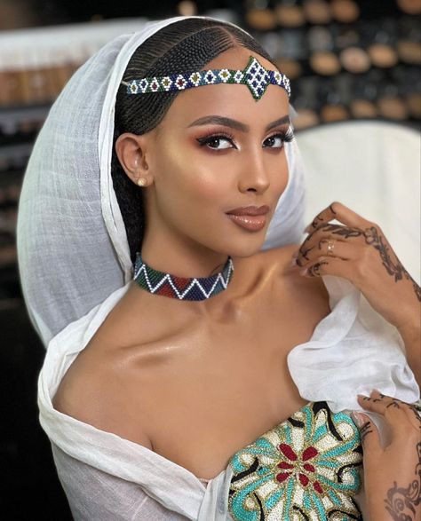 beaded jewellery #tigray #habesha #tigrayan #culture Tigray Jewelry, Ethiopian Culture, Ethiopian Dress, Beaded Jewellery, Natural Hair, Braided Hairstyles, Beaded Jewelry, Natural Hair Styles, Braids