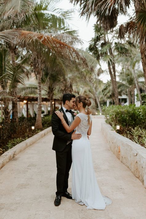 Cancun Wedding Photography, Cancun Destination Wedding, Destination Wedding Cost, Destination Wedding Decor, Tulum Wedding, Cancun Wedding, Destination Wedding Mexico, Destination Wedding Photos, Cabo Weddings