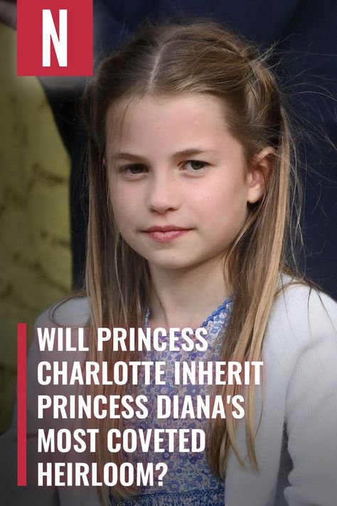 Many little girls dream of being a princess one day but Princess Charlotte, the daughter of Prince William and Kate Middleton, doesn't have to dream —  that's actually her reality. #princesscharlotte #celebs #royals #britishroyals Prince William Daughter, Princess Diana Daughter, Prince Charlotte, Prince William Kids, Prince William Family, Being A Princess, Prince William And Kate Middleton, Kate Middleton Prince William, Royal Family England