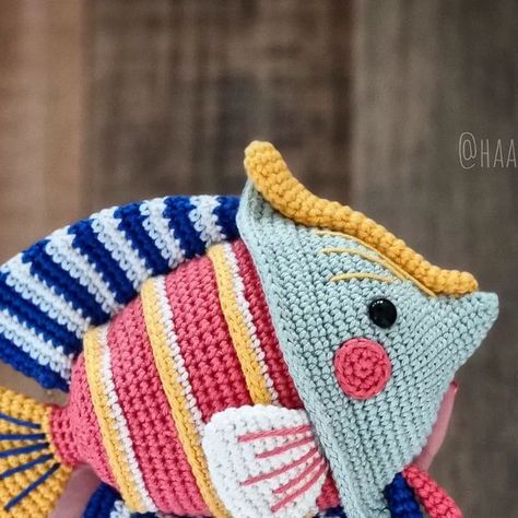 Haakdiertjes on Instagram: "Finally started with this amazing crochetbook: Aquatic Amigurumi by @natura_crochet! And I really love how Stripey the Angelfish turned out 🐠🥰 . . Pattern: @natura_crochet @amigurumidotcom Yarn: @scheepjes catona . #haakdiertjes #naturacrochet #aquaticamigurumi #amigurumi #crochet #crochetanimal #crocheting #häkeln #virka #ganchillo #scheepjes #diy #handmade #haken #babycrochet #crochetersofinstagram #craft #crochetinspiration #keln #amigurumay #hakenisleuk #crochetbook #angelfish #seaanimals #crochetseacreatures #seacreatures #maanvis #pterophyllum #gehaaktevis #haakboek" Aquatic Amigurumi, Scheepjes Catona, Crochet Sea Creatures, Knit Toys, Angel Fish, August 26, Crochet Books, Knitted Toys, Sea Animals