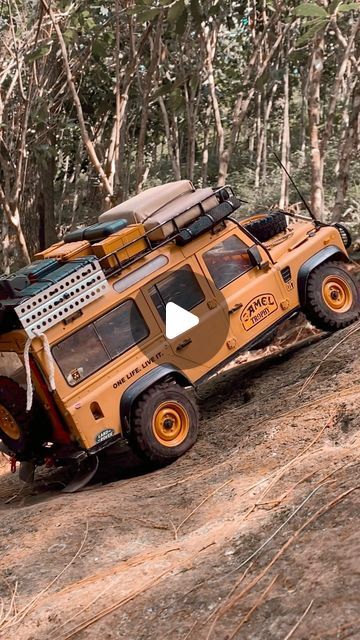 427 likes, 6 comments - beryl.rc el August 2, 2024: "Please visit the full video on the Beryl.Rc YouTube channel or link on profile.

Scale Land Rover DEFENDER D110 Rc 1/10 Off Road Adventure | Camel Trophy
.
.
.
.
.
Detail spec :

Hard body rcdream defender 1/10
Kit austar wb 313
Esc hobbywings 1060
Remote dumborc
Servo spt 35kg
Velg 1.9 beadlock metal GRC brand
Tyre leopard 97mm 
Roofrack custom
Motor 35T

if you like my post, please like, comment and follow to enjoy the next post.

greetings Land Rover Defender Custom, Defender Land Rover, Accessoires 4x4, Camel Trophy, Rc Off Road, Rc Hobbies, Road Adventure, Land Rover Defender 110, Defender 110