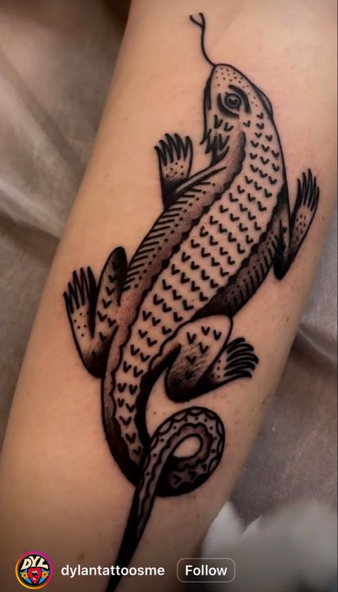 American Traditional Alligator Tattoo, Lizard Traditional Tattoo, Two Headed Lizard Tattoo, Lizard Skeleton Tattoo, Cool Lizard Tattoo, Tradition Tattoo, Moms Tattoo, Lizard Tattoo, Monitor Lizard