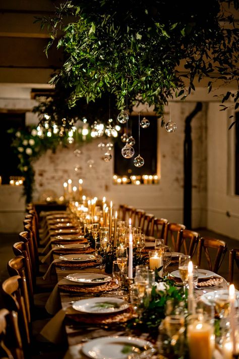 Wedding Dinner Decorations Indoor, Wedding Themes Indoor, Intimate Wedding Reception Indoor, Wedding Dinner Decorations, Intimate Wedding Dinner, Outdoor Night Wedding, Wedding Setup, Dream Wedding Reception, Dinner Party Decorations