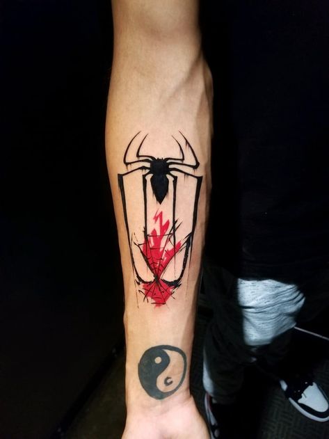 Spiderman Forearm Tattoo, Spiderman Tattoos, Spider Man Tattoo, California Tattoos, Trash Polka Tattoo Designs, Spiderman Tattoo, Avengers Tattoo, Man Tattoo, Marvel Tattoos