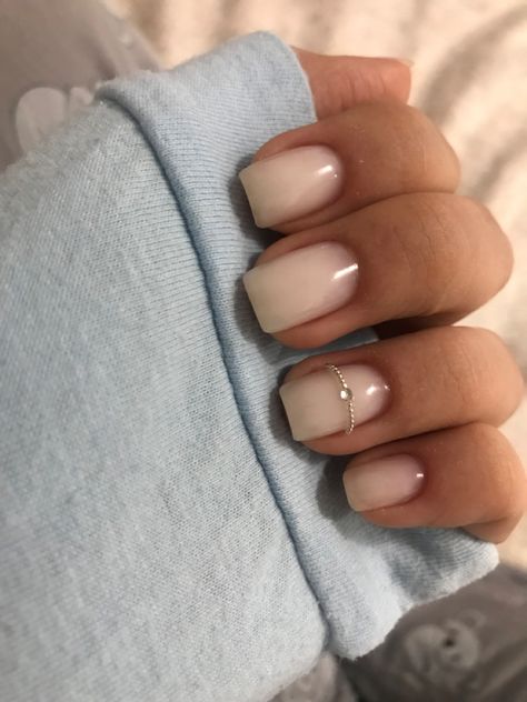 Short Milky White Nails, White Nails Square, Semipermanent Nails, Square Nails Short, Milky White Nails, Nails Square, Milky White, Nails Short, Square Nails