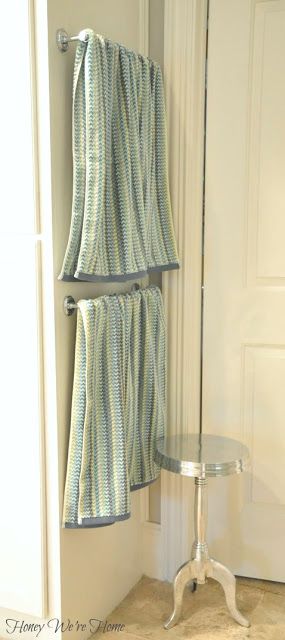 Towels On Towel Bar, How To Hang Bathroom Towels, Towel Bars In Bathroom, How To Hang Towels, Bathroom Towel Rod, Hanging Bath Towels, Wash Tape, Bathroom Accesories, Hang Towels In Bathroom