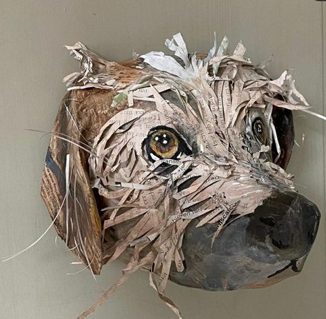 Paper Plate Decorations, Summer School Art Projects, Paper Sculpting, Summer School Art, Cardboard Art Sculpture, Paper Mache Animals, Paper Art Sculpture, Classroom Art Projects, Cardboard Sculpture